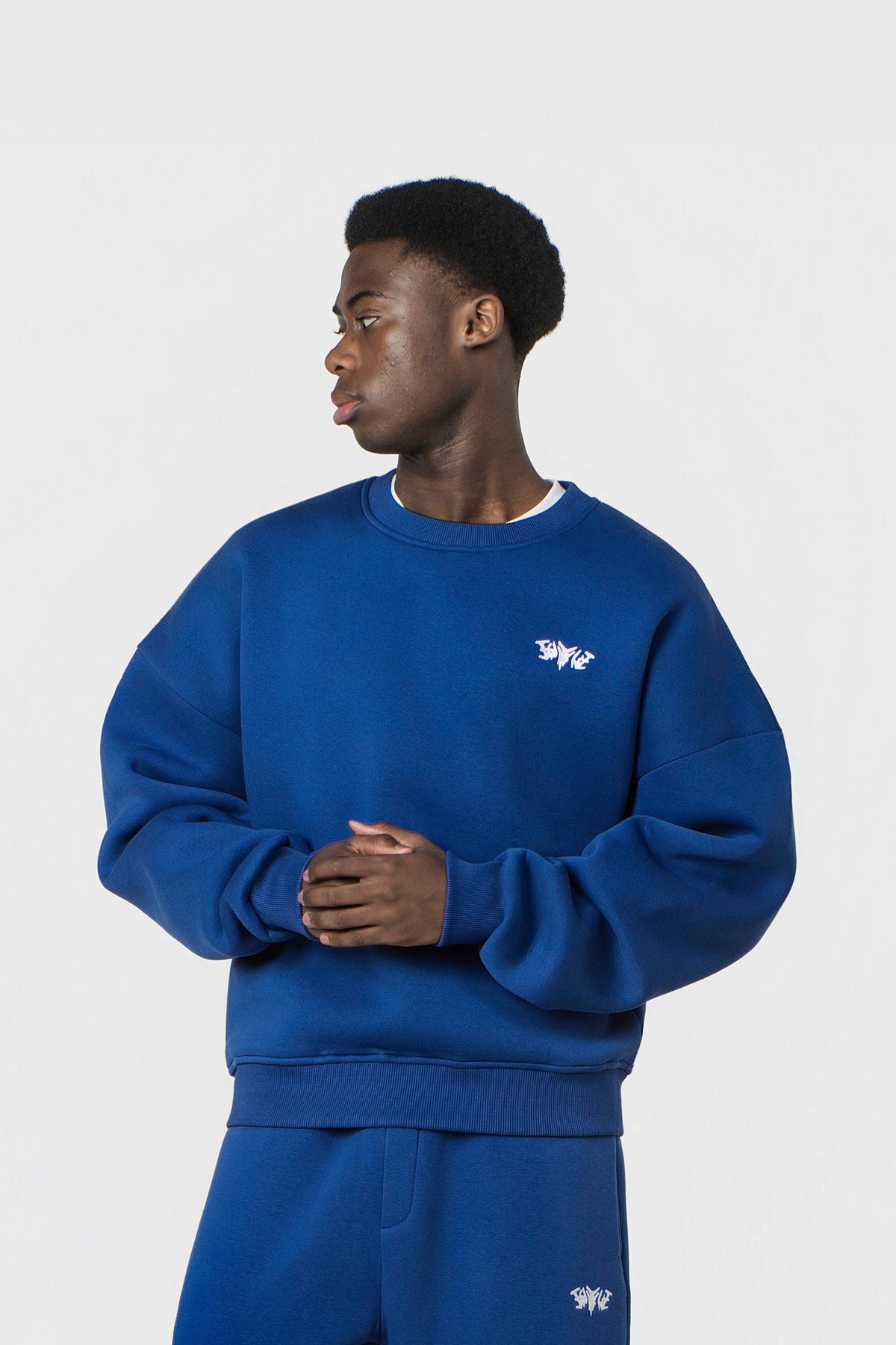 BASIC SWEATER ROYAL BLUE