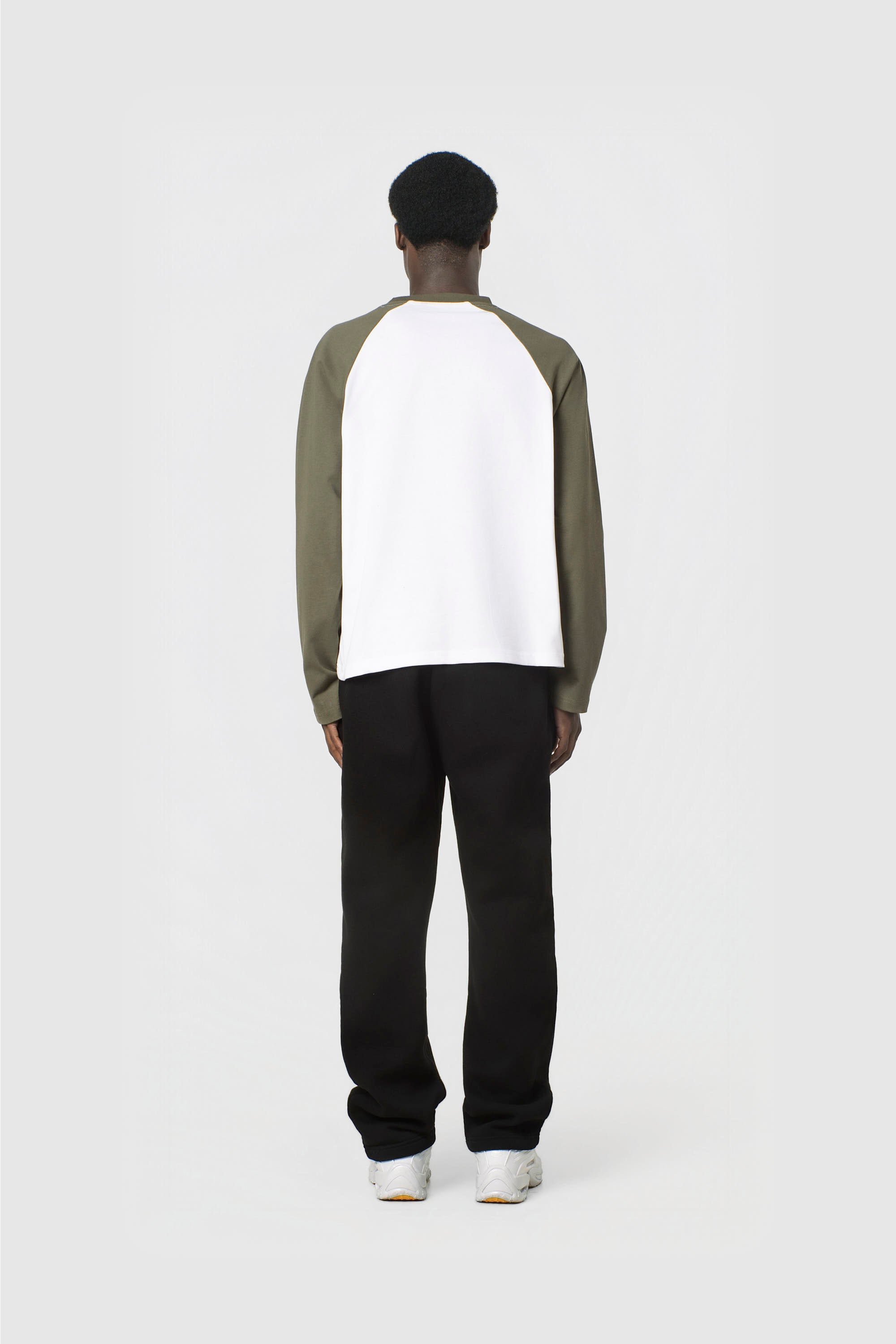 RAGLAN LONGSLEEVE OLIVE