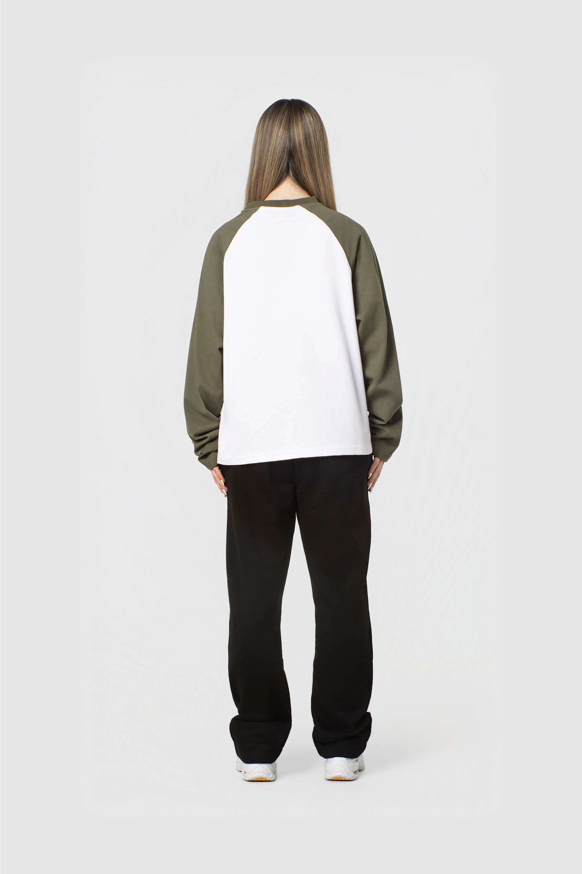 RAGLAN LONGSLEEVE OLIVE