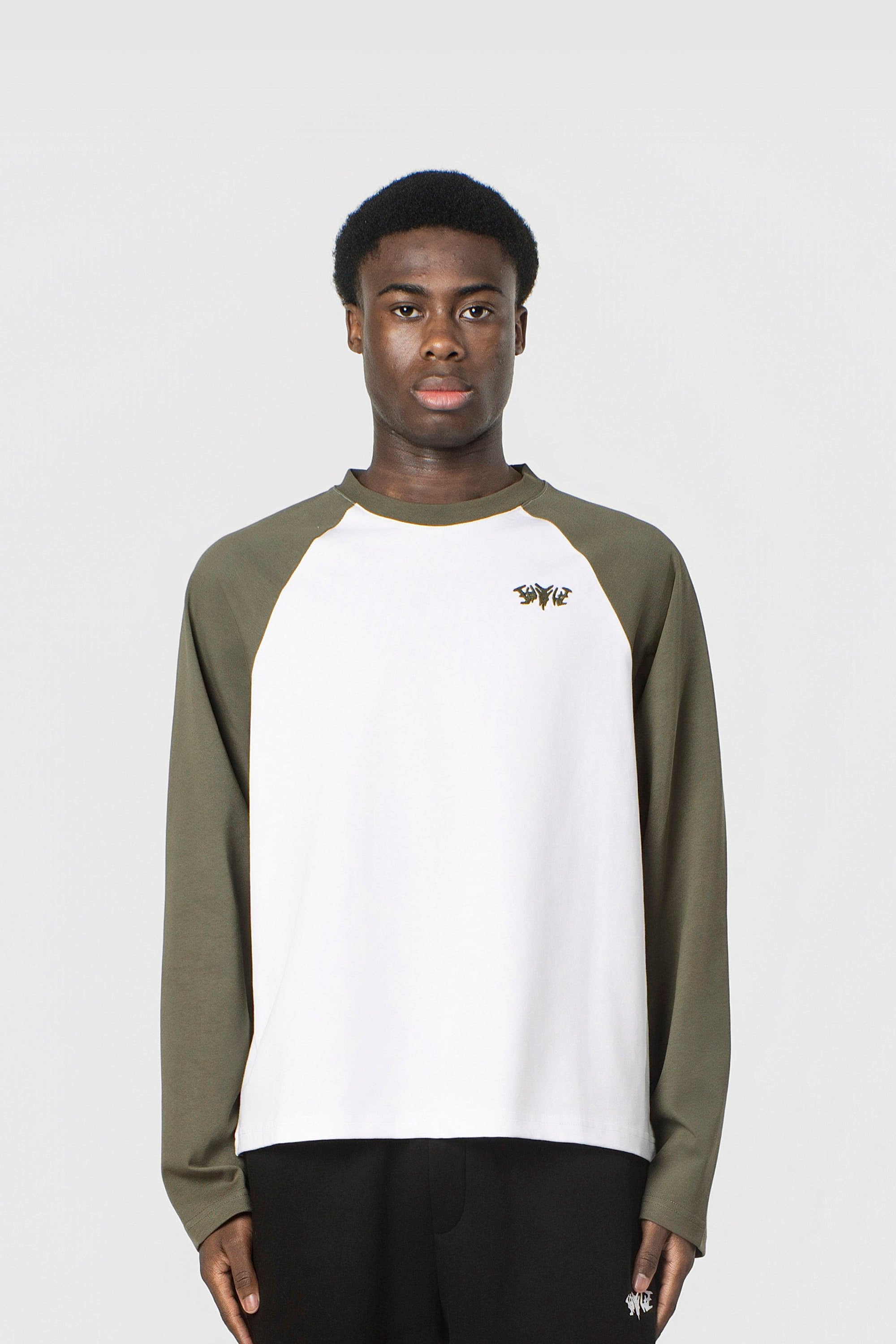 RAGLAN LONGSLEEVE OLIVE