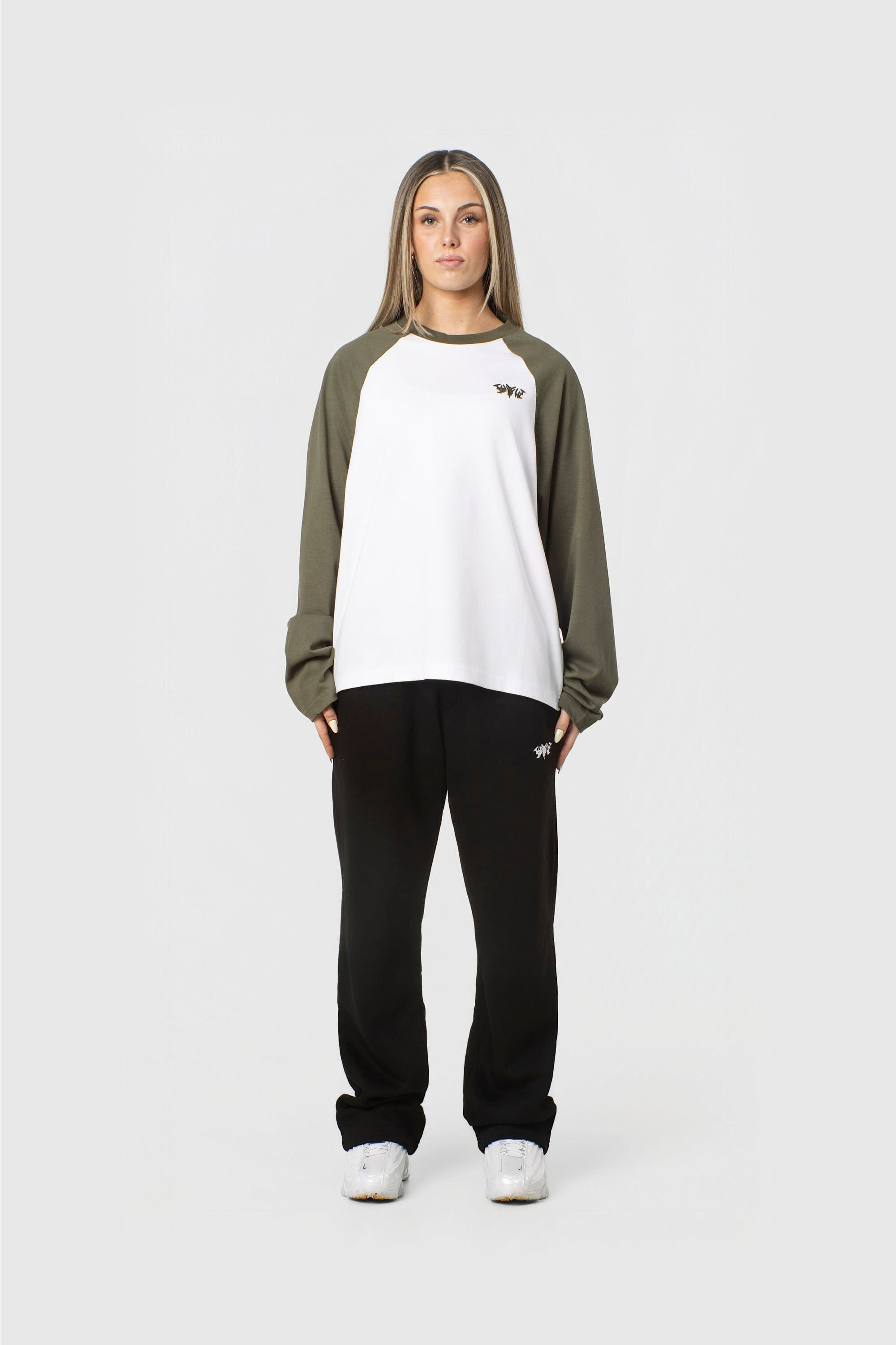 RAGLAN LONGSLEEVE OLIVE