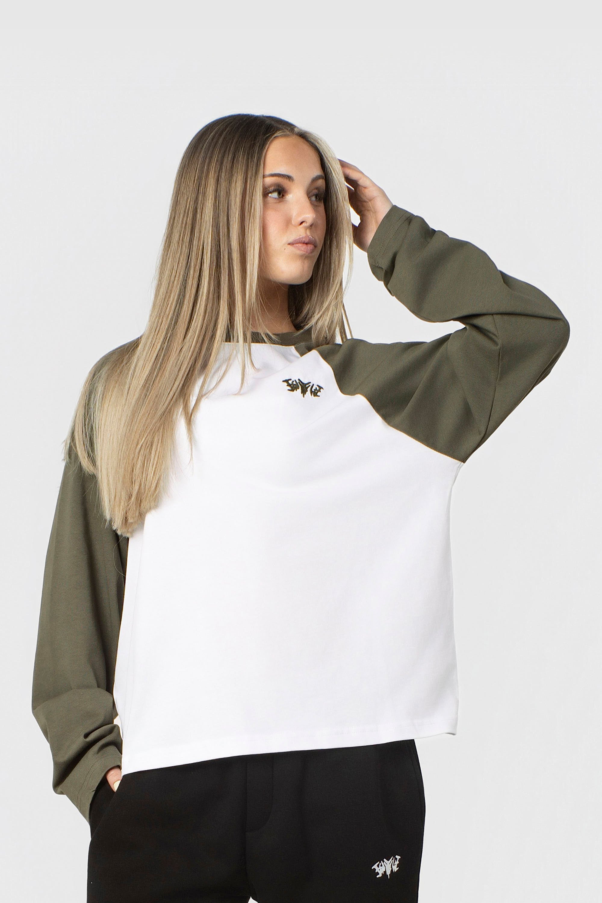 RAGLAN LONGSLEEVE OLIVE