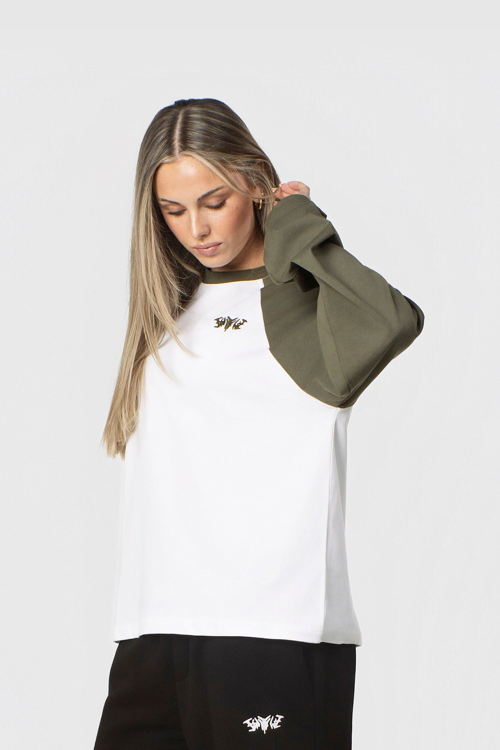 RAGLAN LONGSLEEVE OLIVE