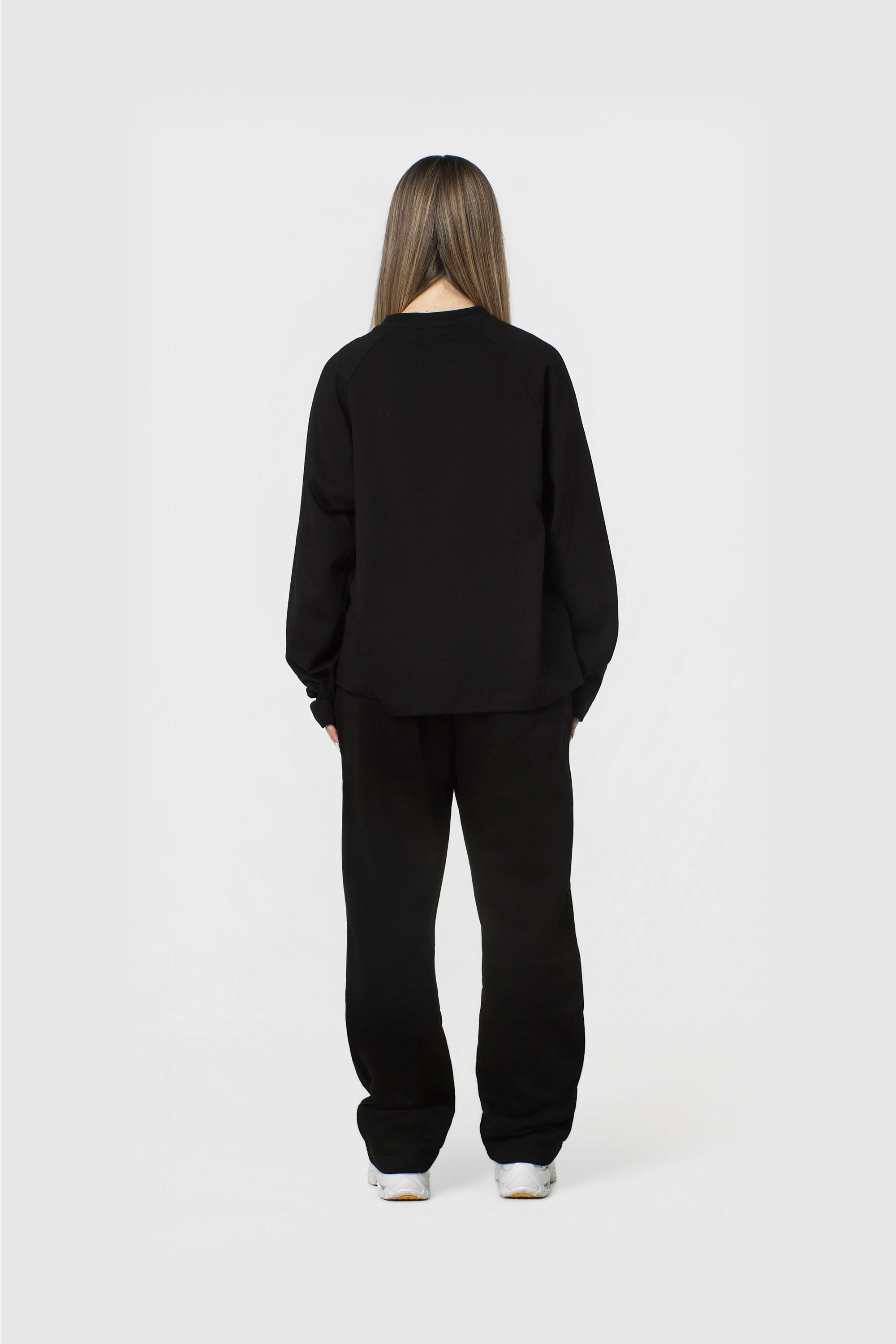 RAGLAN LONGSLEEVE BLACK