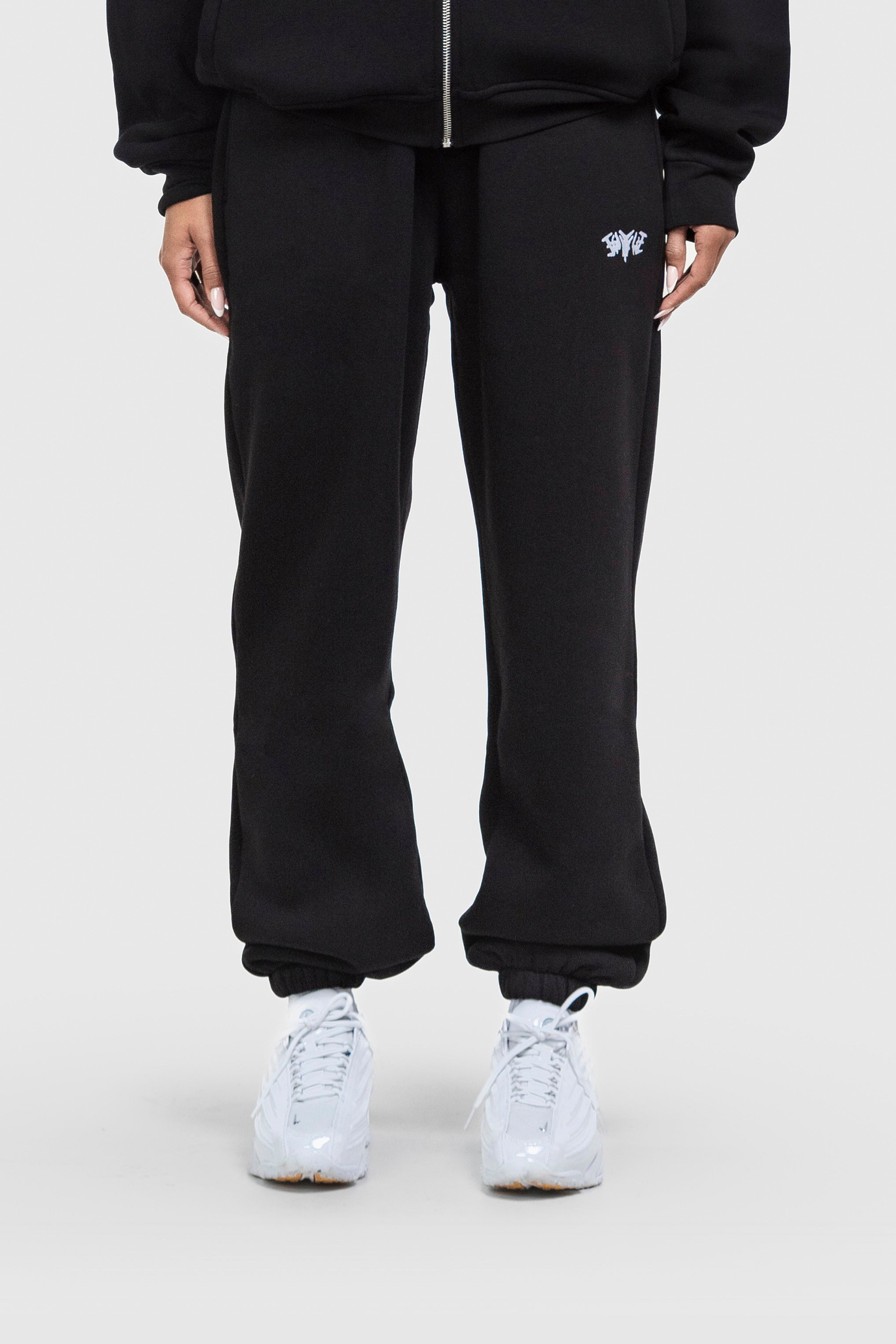BASIC CUFFED JOGGER BLACK