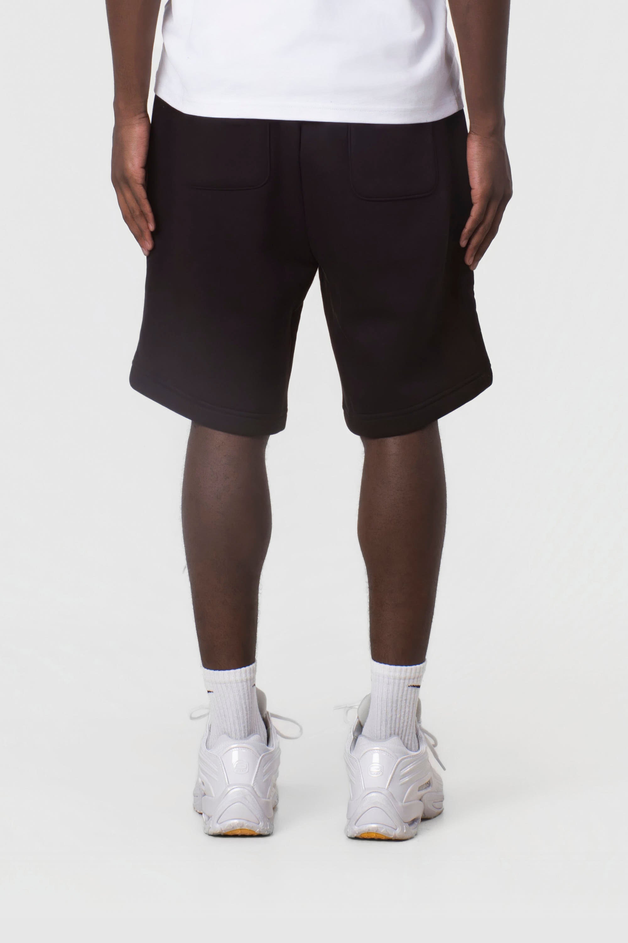 BASIC SHORTS BLACK