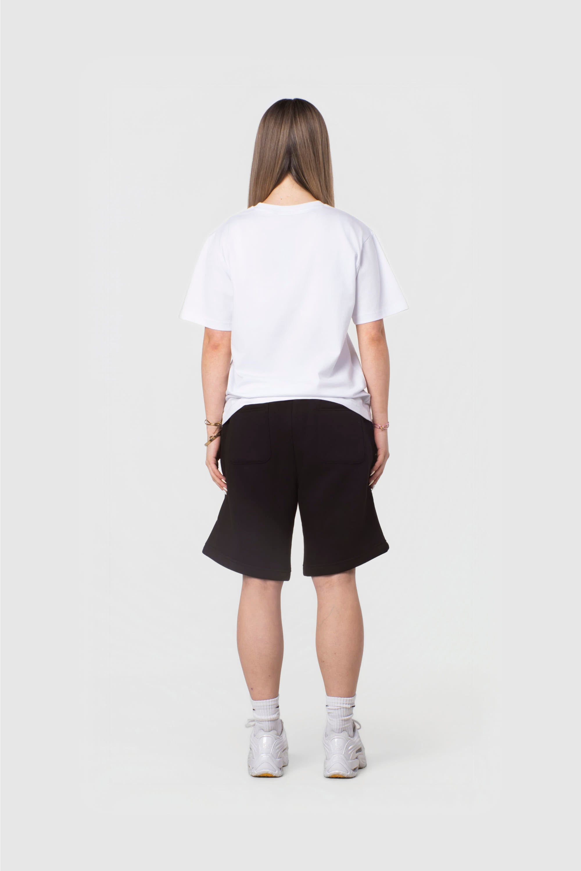 BASIC SHORTS BLACK