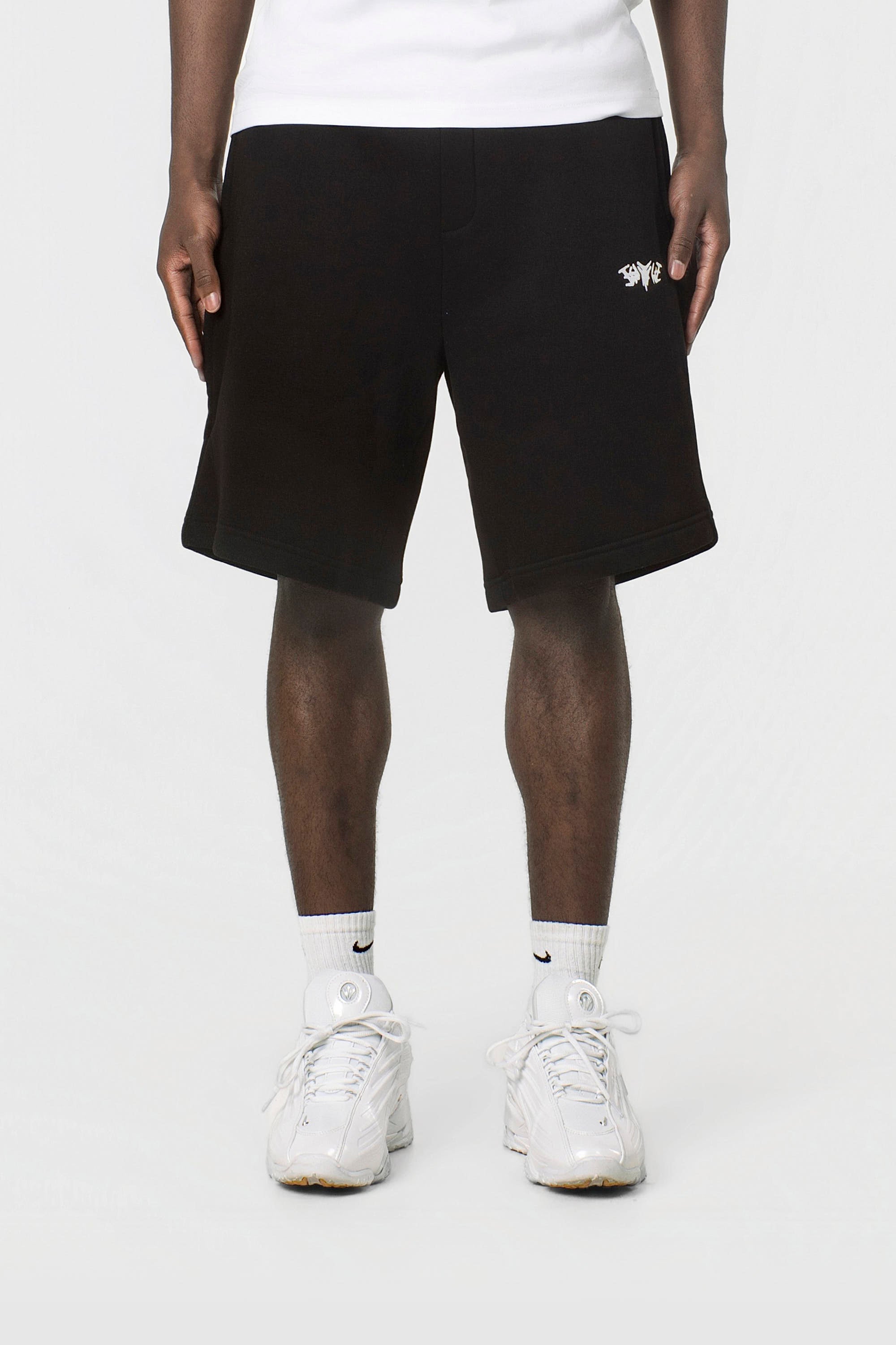 BASIC SHORTS BLACK