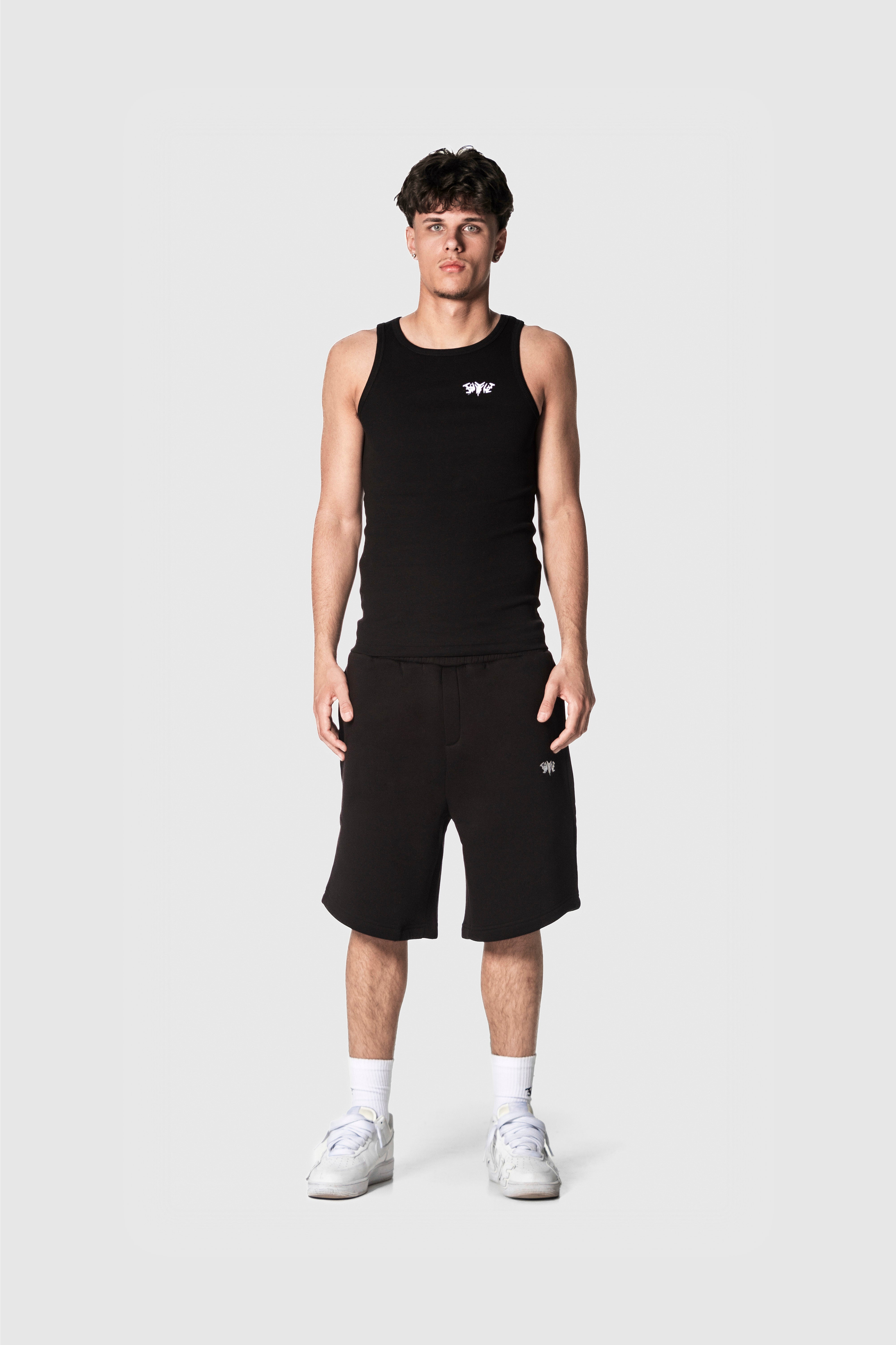 BASIC SHORTS BLACK V2
