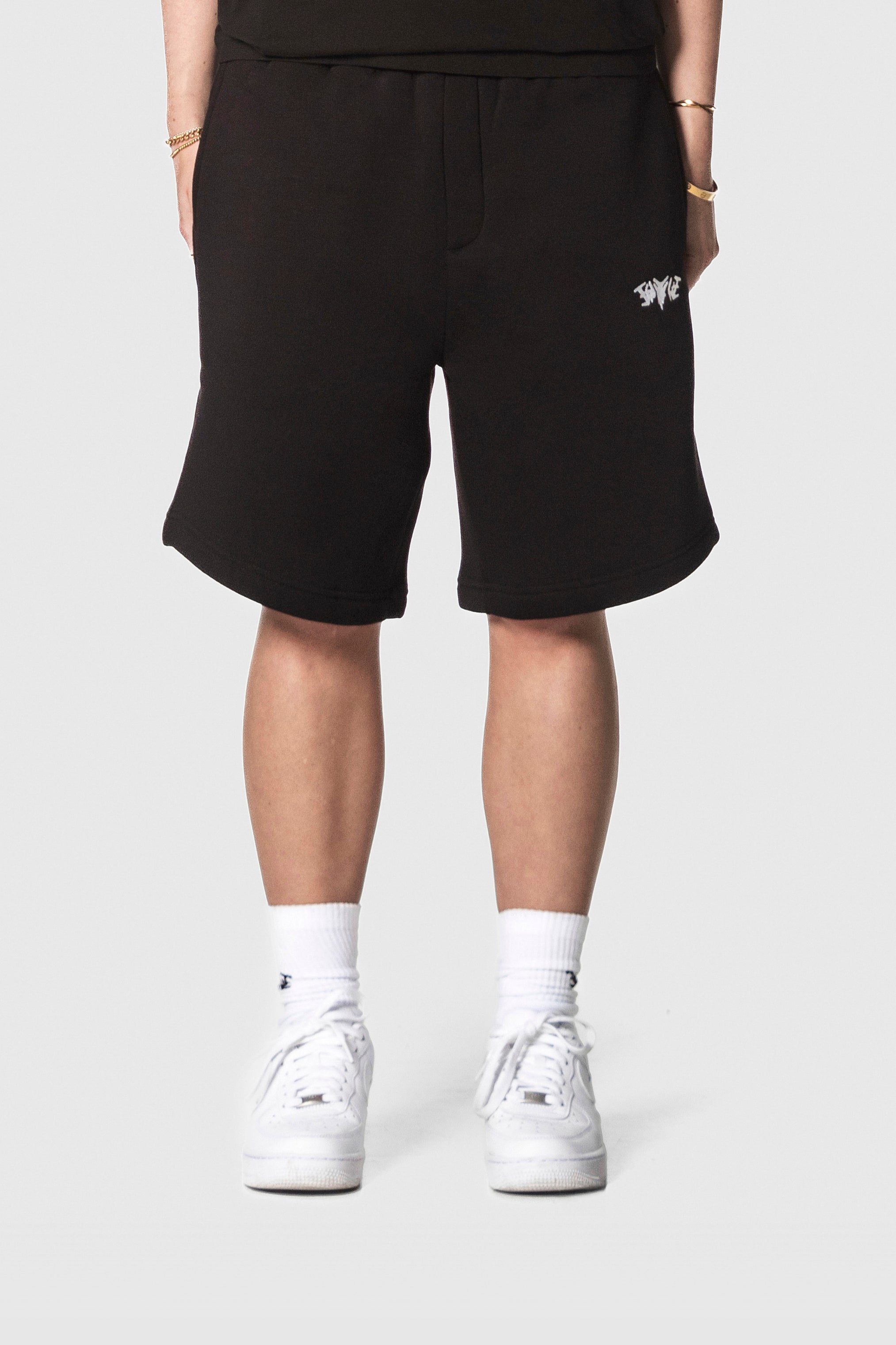 BASIC SHORTS BLACK V2
