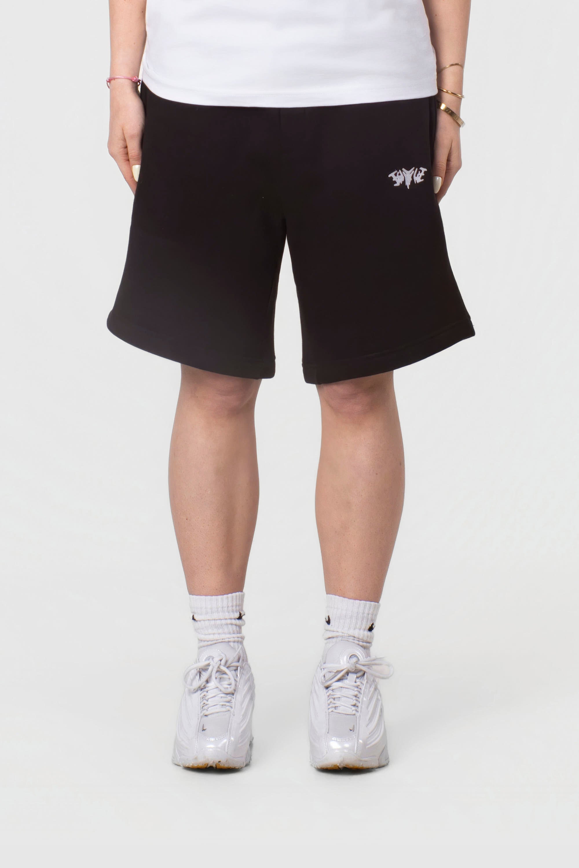 BASIC SHORTS BLACK