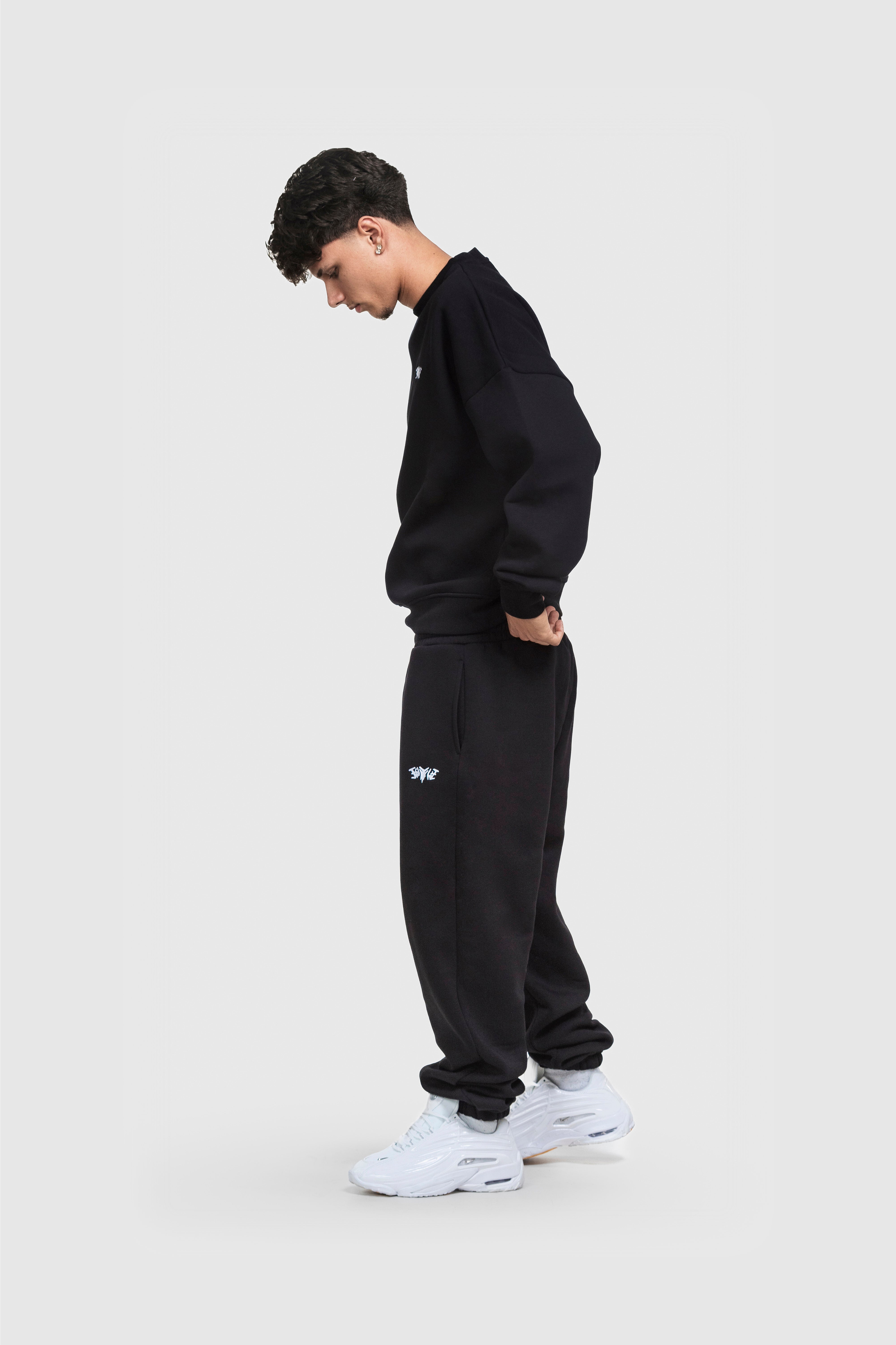 BASIC CUFFED JOGGER BLACK