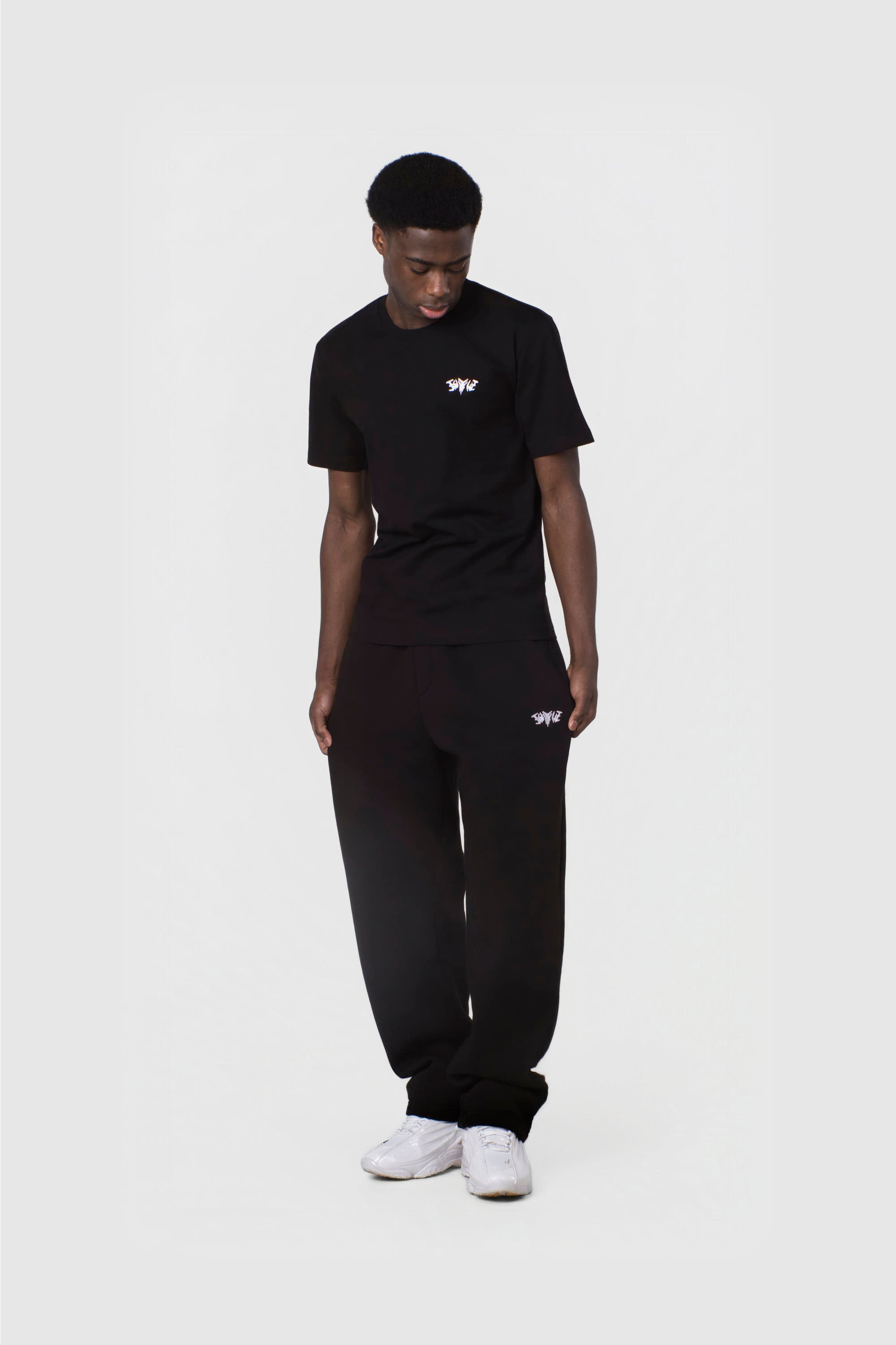 SLIM BASIC SHIRT BLACK