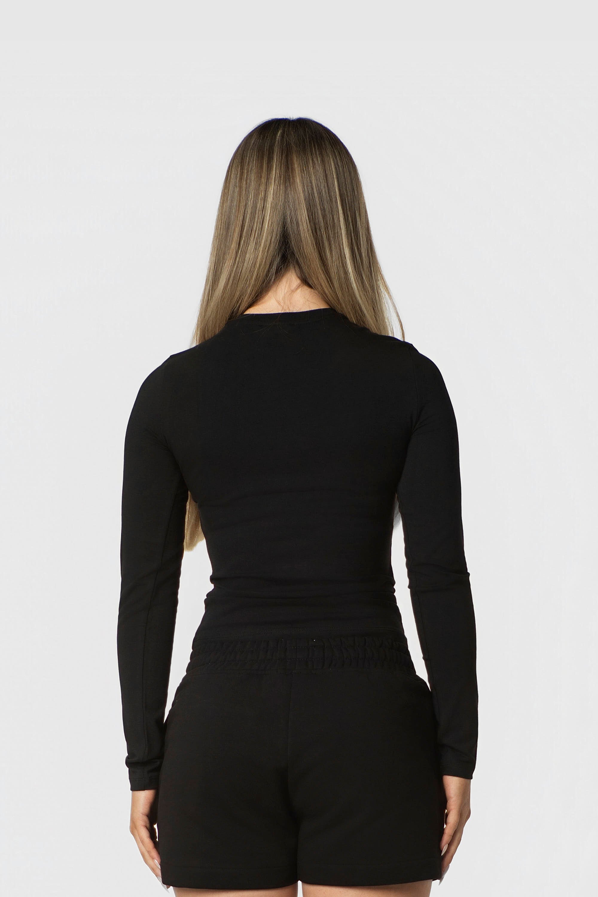 WOMEN LONGSLEEVE BLACK