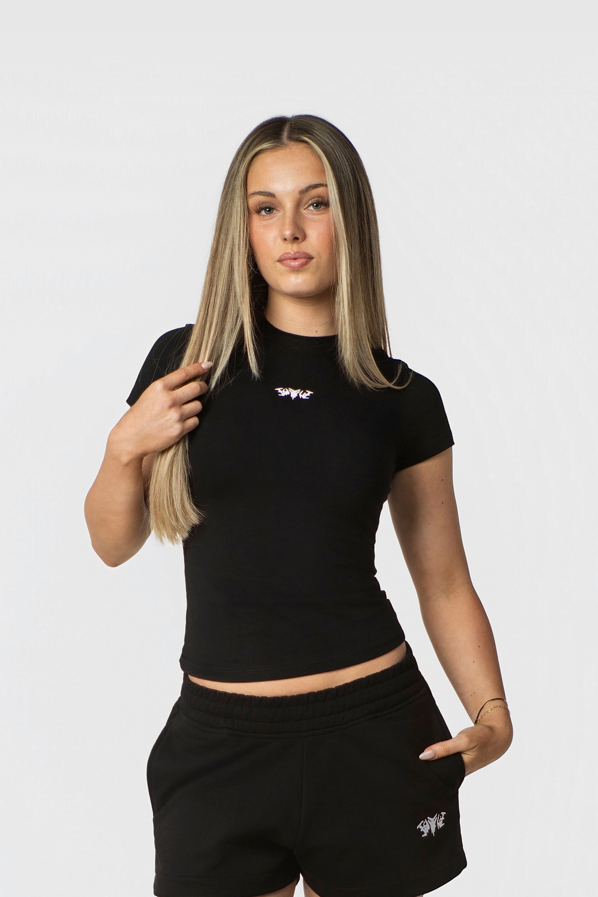 WOMEN SHIRT BLACK