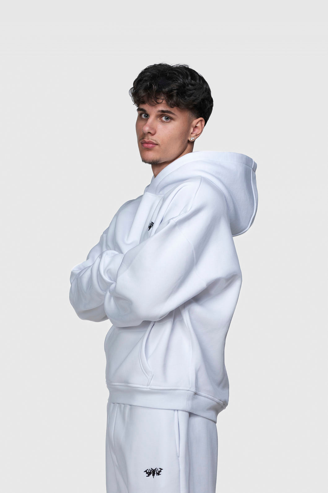 BASIC HOODIE WHITE