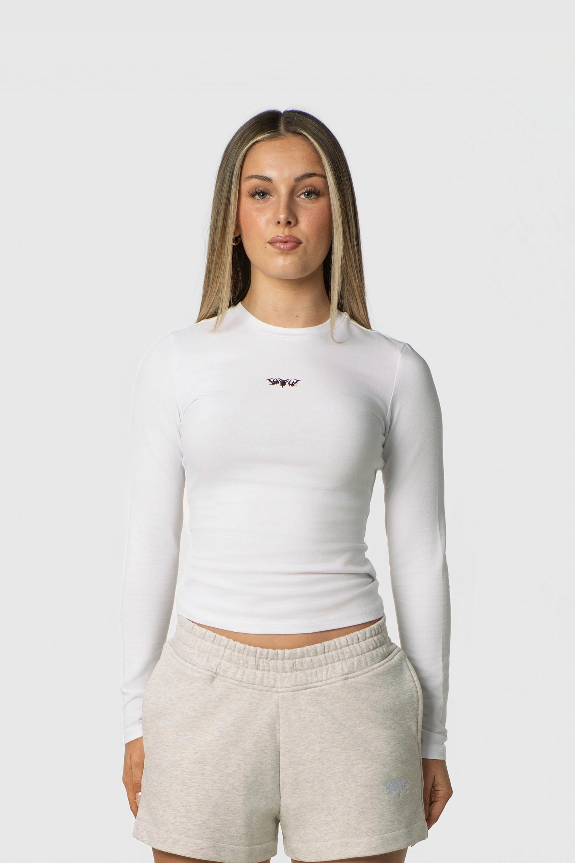 WOMEN LONGSLEEVE WHITE