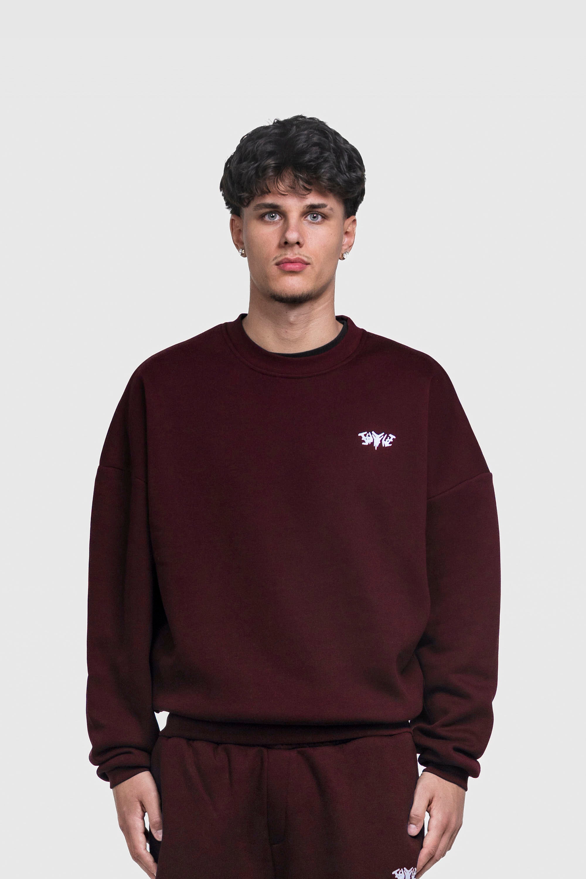 BASIC SWEATER REDWINE