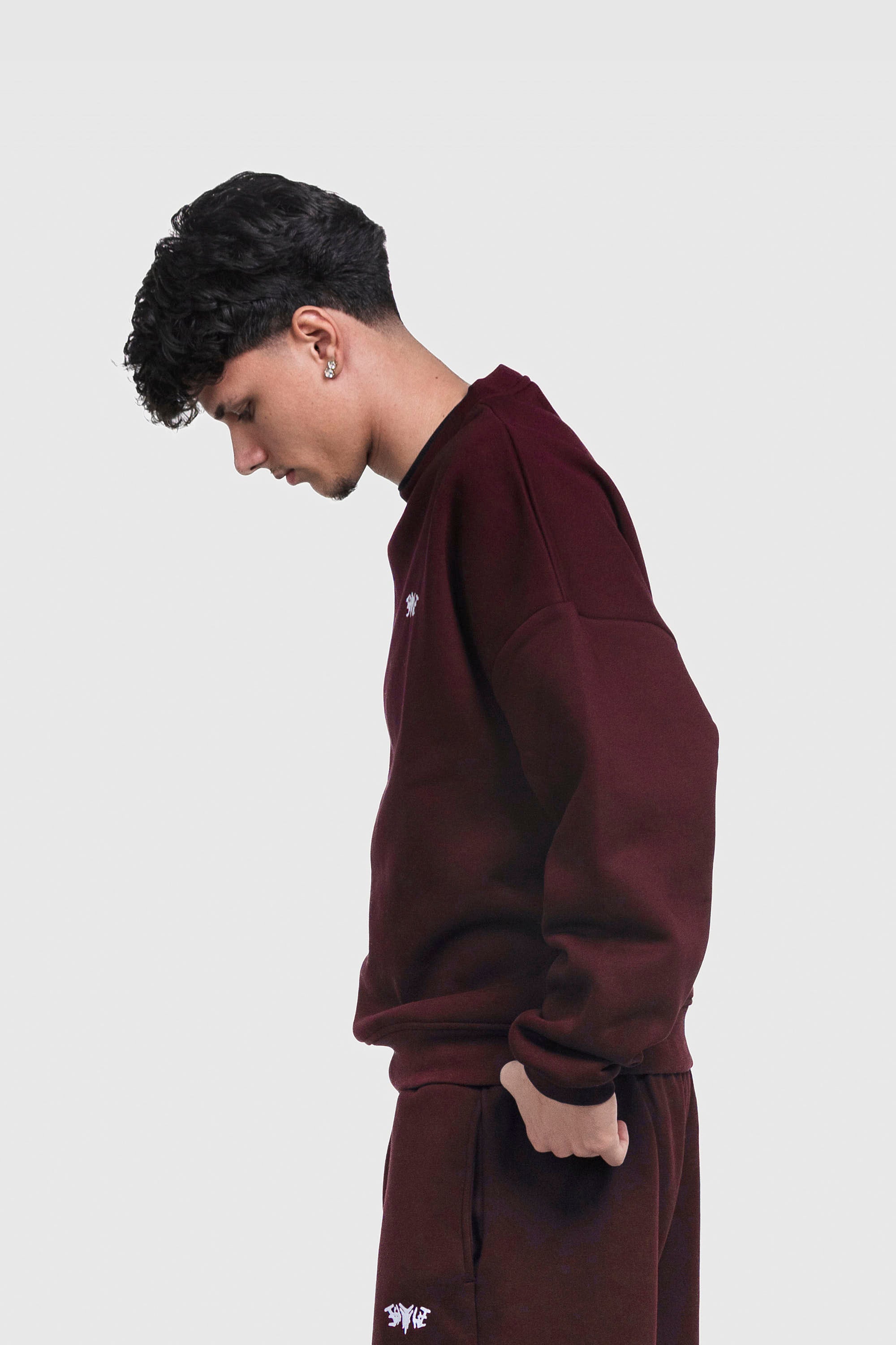 BASIC SWEATER REDWINE