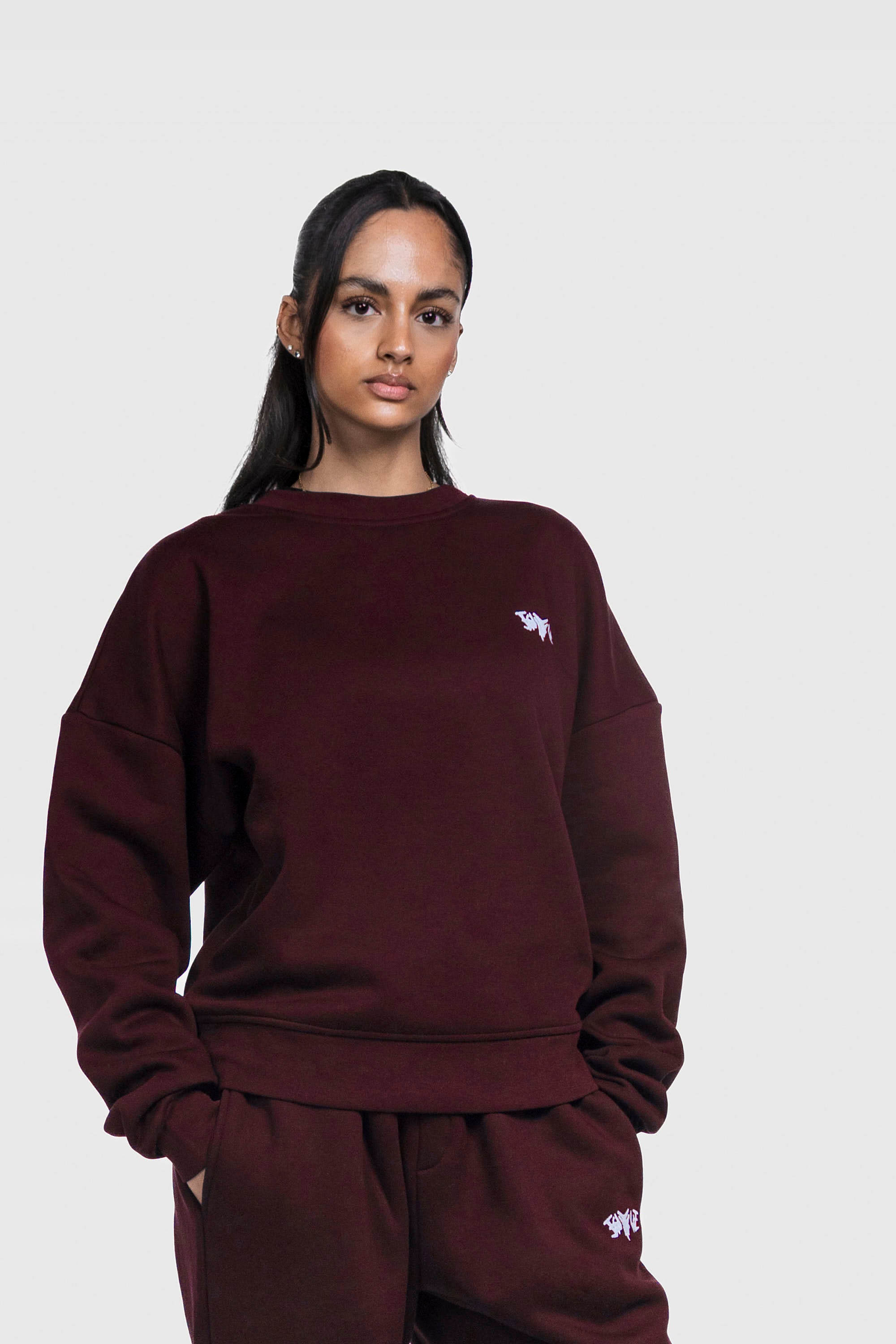 BASIC SWEATER REDWINE