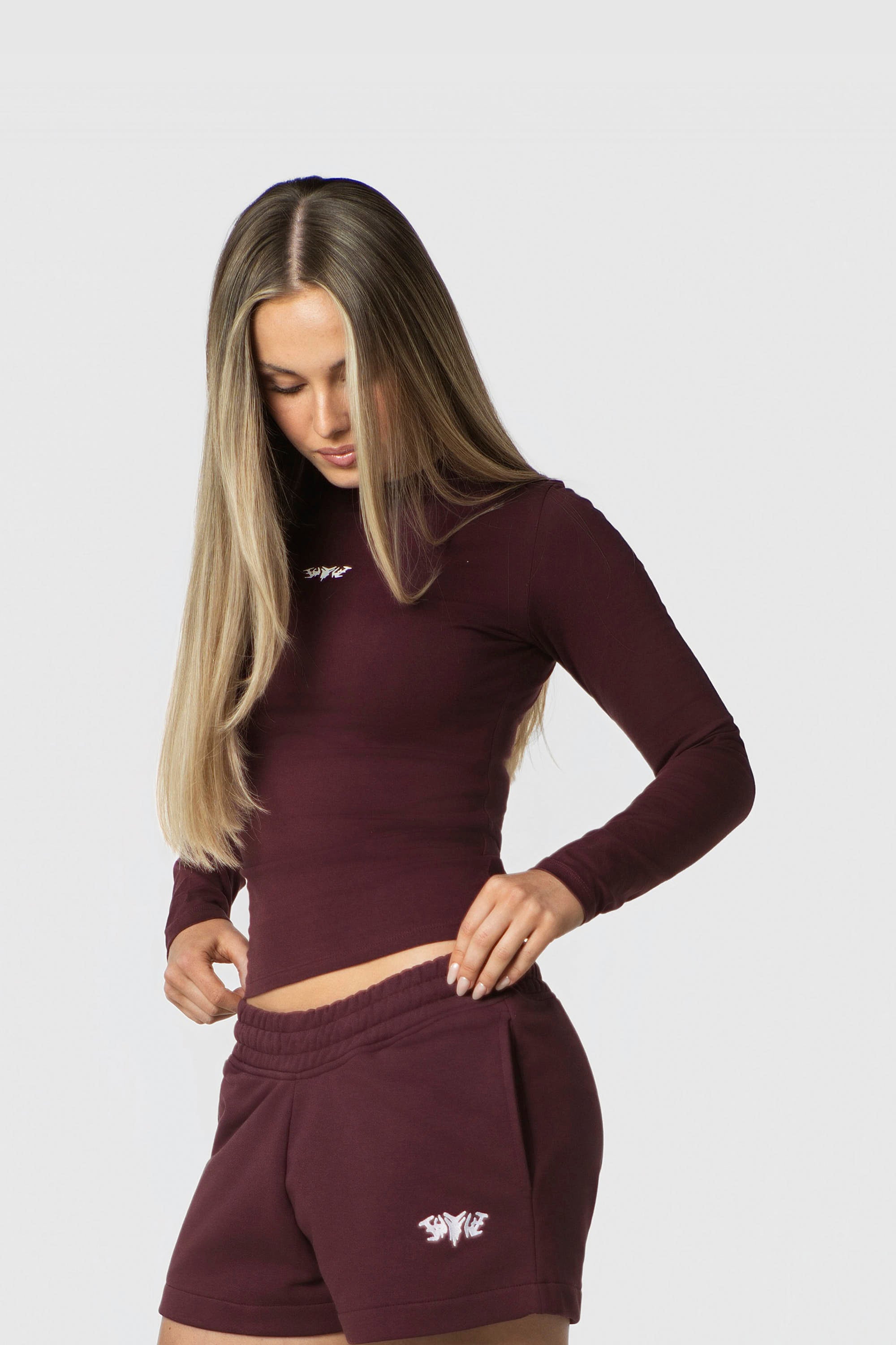 WOMEN LONGSLEEVE REDWINE